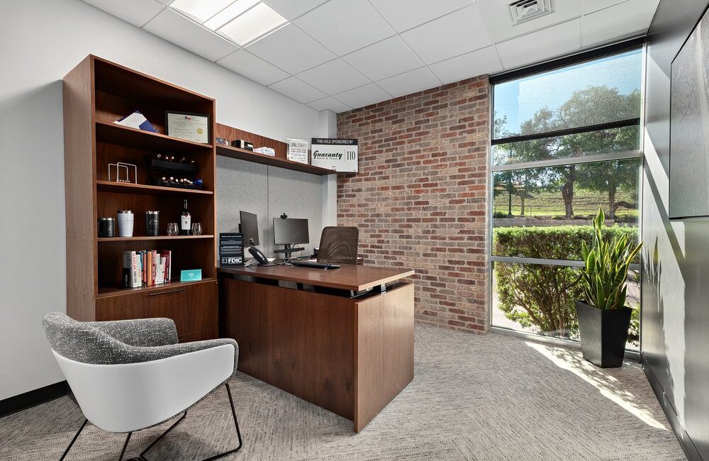 Guaranty Bank & Trust - Lakeway